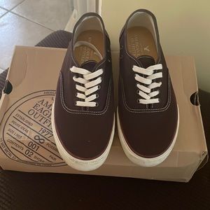 American Eagle canvas shoes